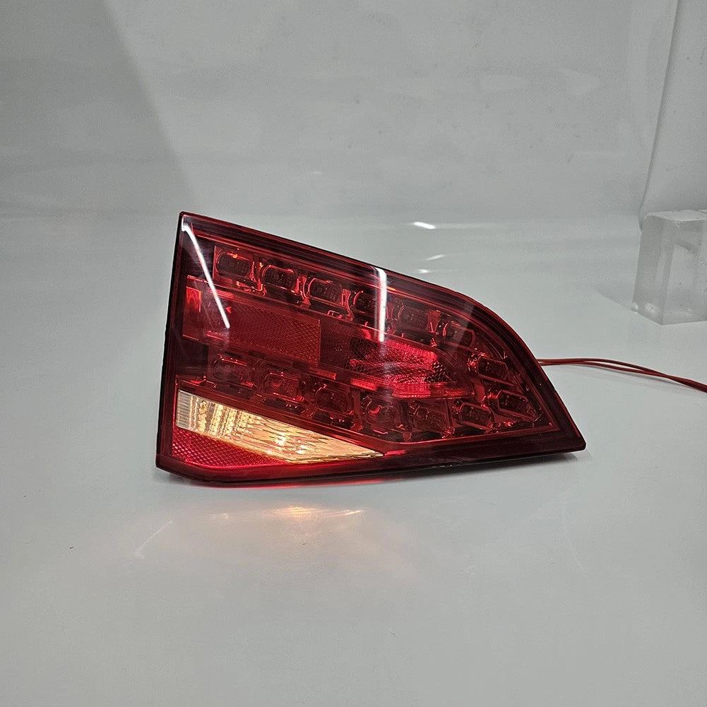 1*Rear Tail Signal Light Inner Brake Stop Light Fit Audi A4 S4 B8 Sedan 2008-12