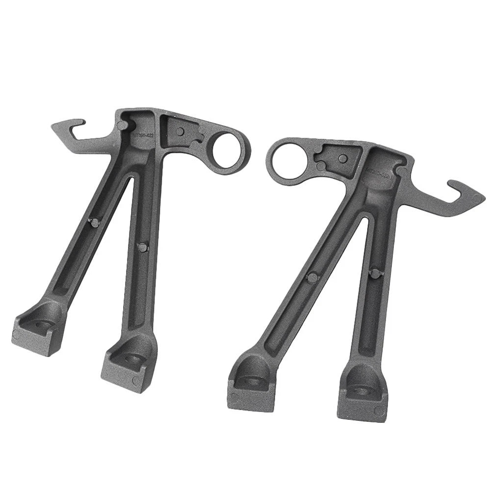 1x Footrest Assembly Kit w/ Foot Pegs Black Fit For Suzuki GSXR1000 2007-2008