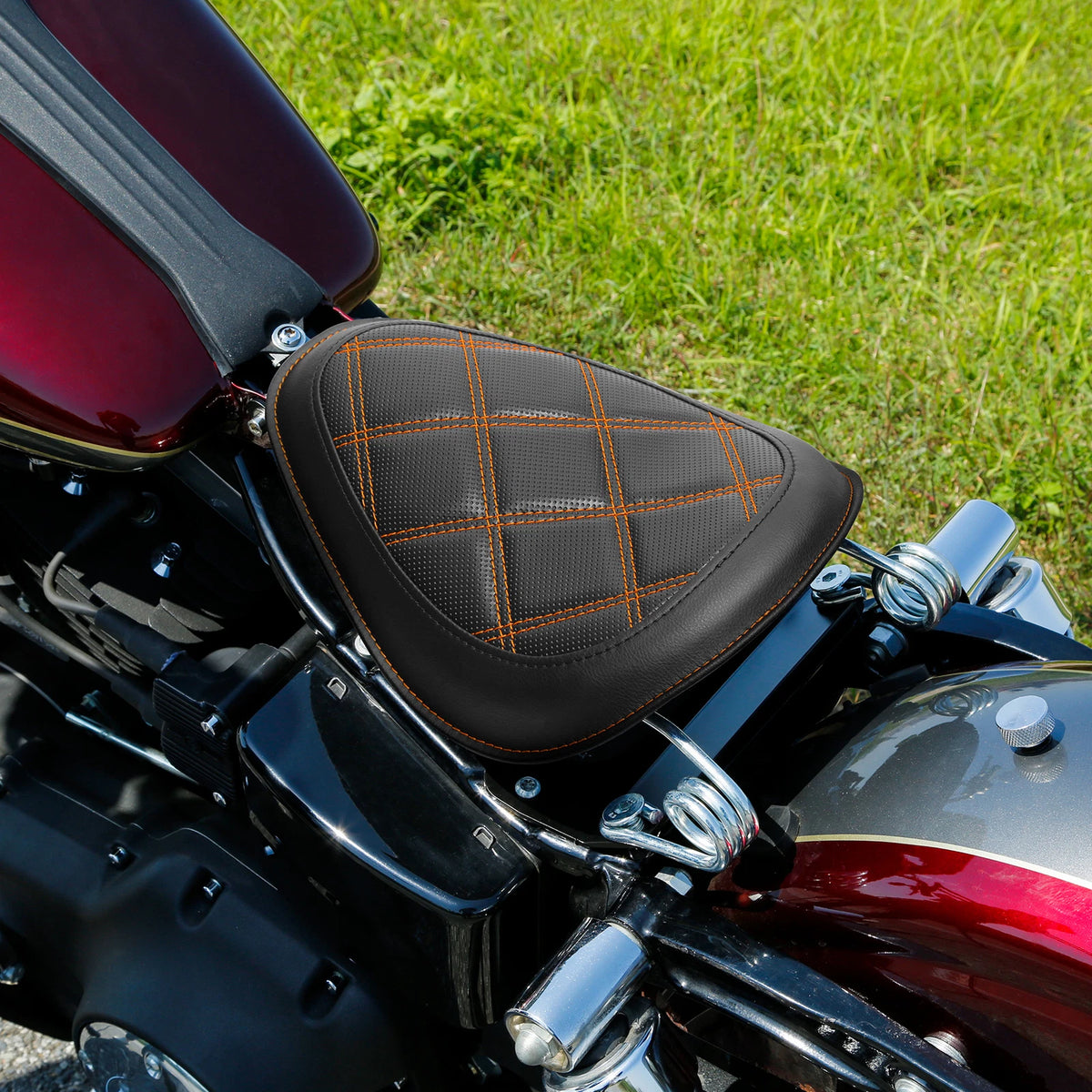 Driver Seat & Spring Bracket Pad Fit For Harley Dyna Street Bob Wide Glide 07-17