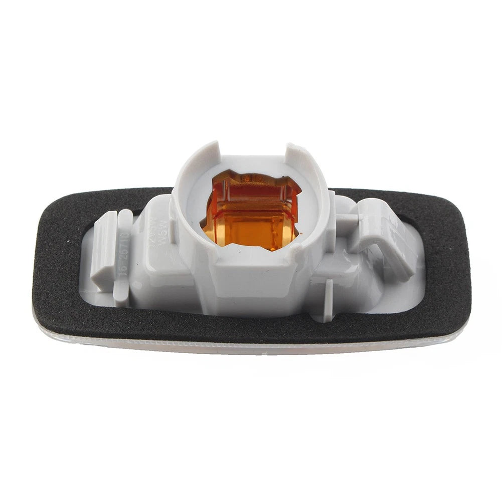 Fit Infiniti M35 2006-2007 26160-9Y000 Side Marker Light Turn Signal Lamp Cover