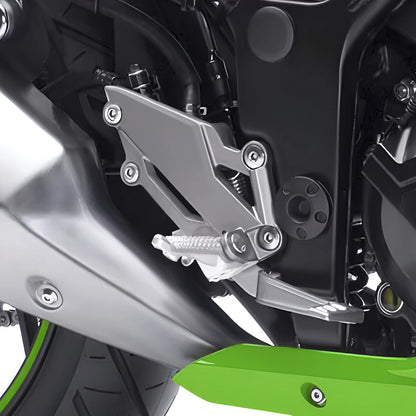 Front Driver Footpeg Footrest Bracket For Kawasaki NINJA 300 EX300 2013-17 14 15
