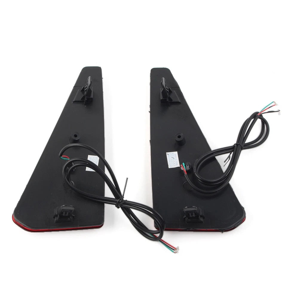 Rear Bumper Light Reflector Tail Brake Lamp For Toyota Noah Voxy 80 Series 14-18