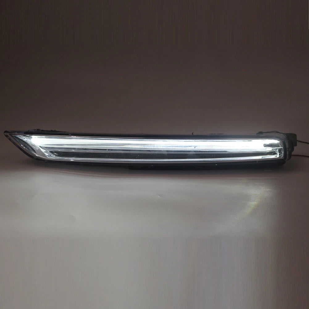 1x Right Side Daytime Running Light Fog Light For Porsche Cayenne 958 2015-2018