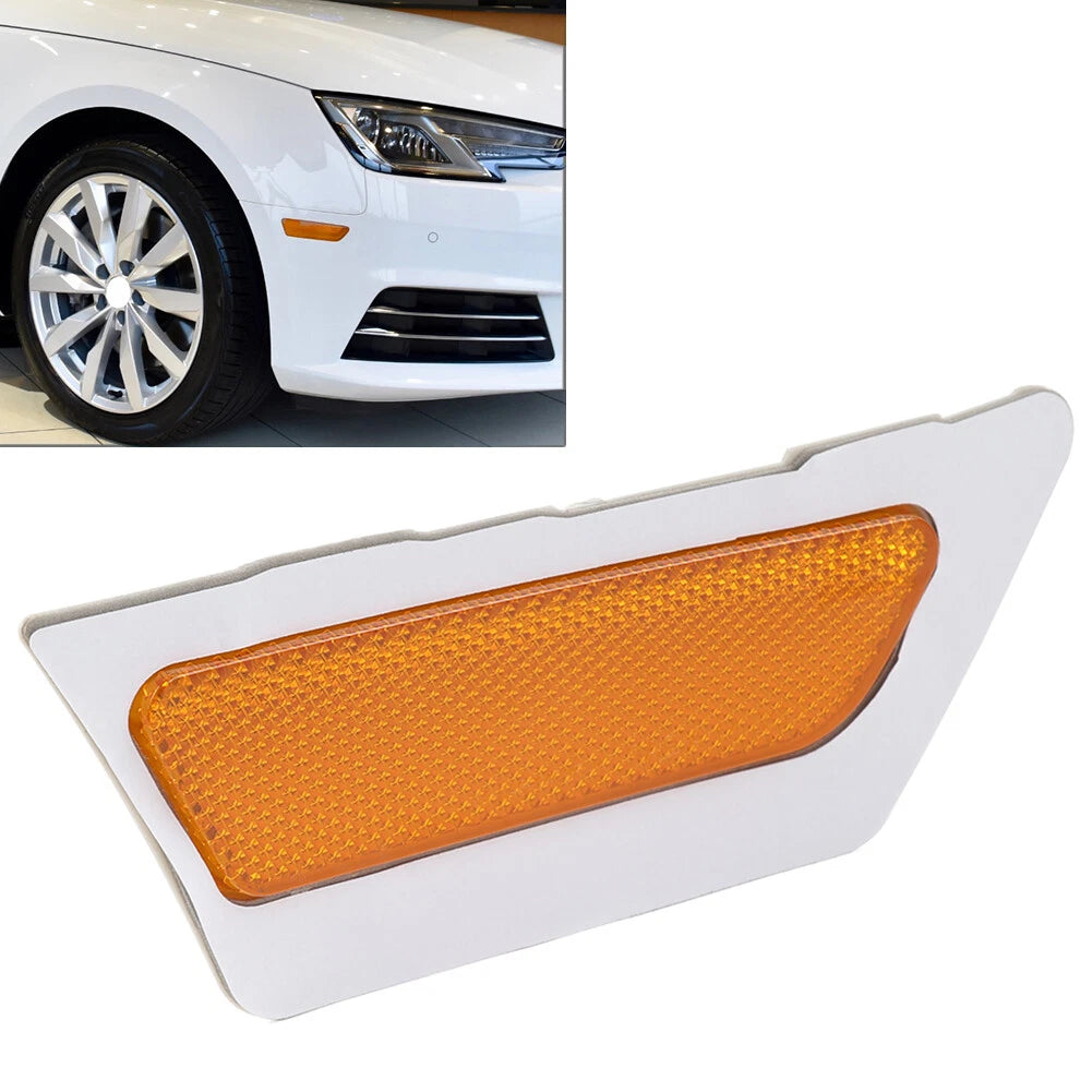 Front Bumper Reflector Light Yellow For Audi A4 B9 2017-2019 8W0945072 Right