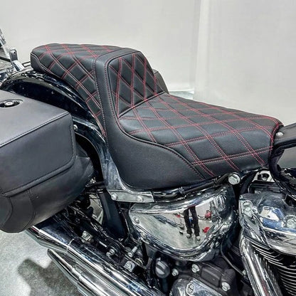 2-UP Passenger Seat For Harley Softail FXST FLSL Street-Bob FXBBS FXBB 2020-2026