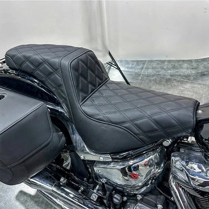 Driver Passenger Two Up Seat For Harley Softail FLDE FXBB FLSL FLHC FXST 2018-25